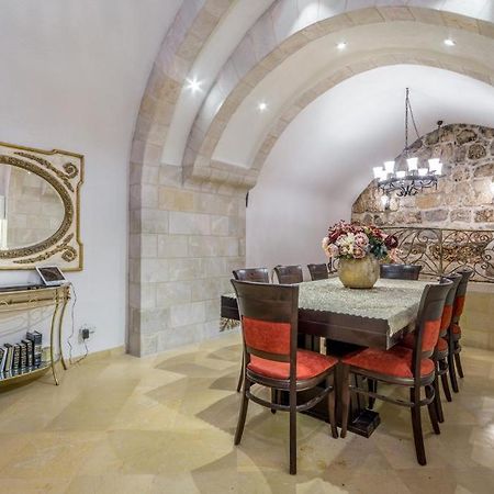 Western Wall Luxury House - Avraham Baitulmaqdis Luaran gambar